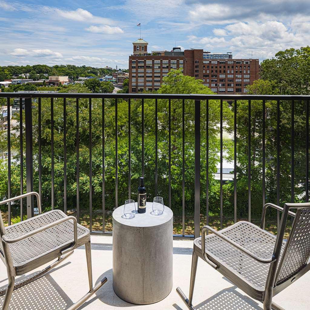 Wylie Hotel Atlanta, Tapestry Collection By Hilton Room photo