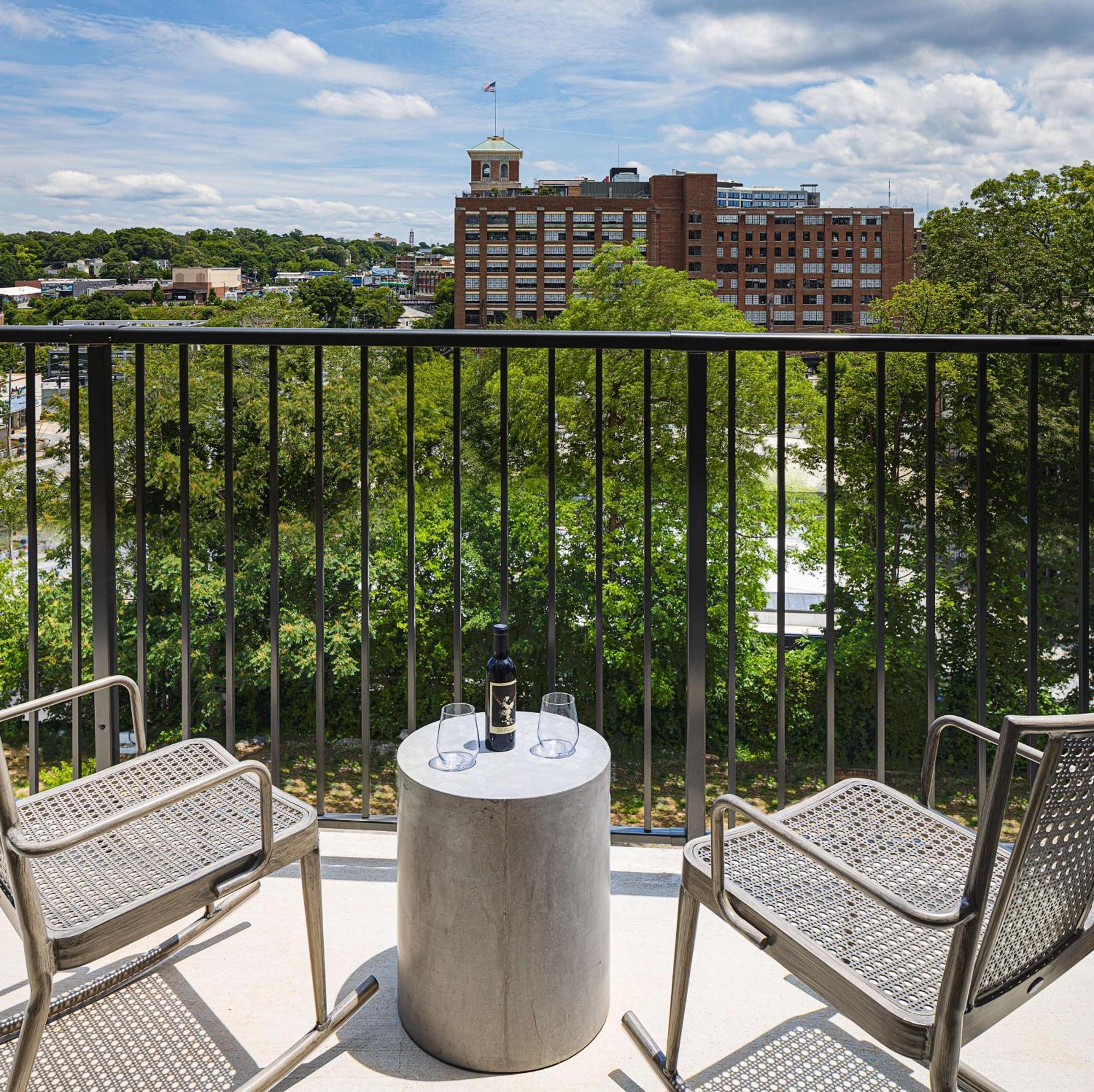 Wylie Hotel Atlanta, Tapestry Collection By Hilton Exterior photo
